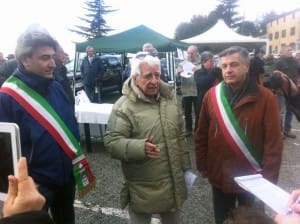 Sindaci emiliani con tanto di fascia