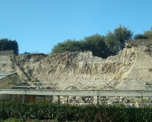 Mura crollate a Pistoia