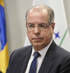 Riccardo Neiva Tavares