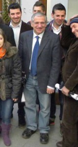 Il dottor Roberto Biagini (al centro)