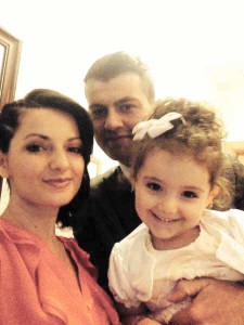 Adrian con la moglie Eriselda e la figlia Angelica