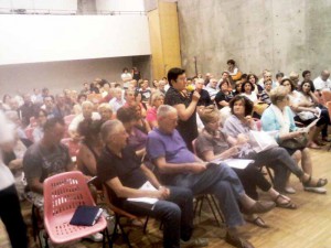 La sala dell’assemblea pubblica con Publiacqua