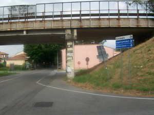 Sotto il viadotto di via Sestini di tutto e di più